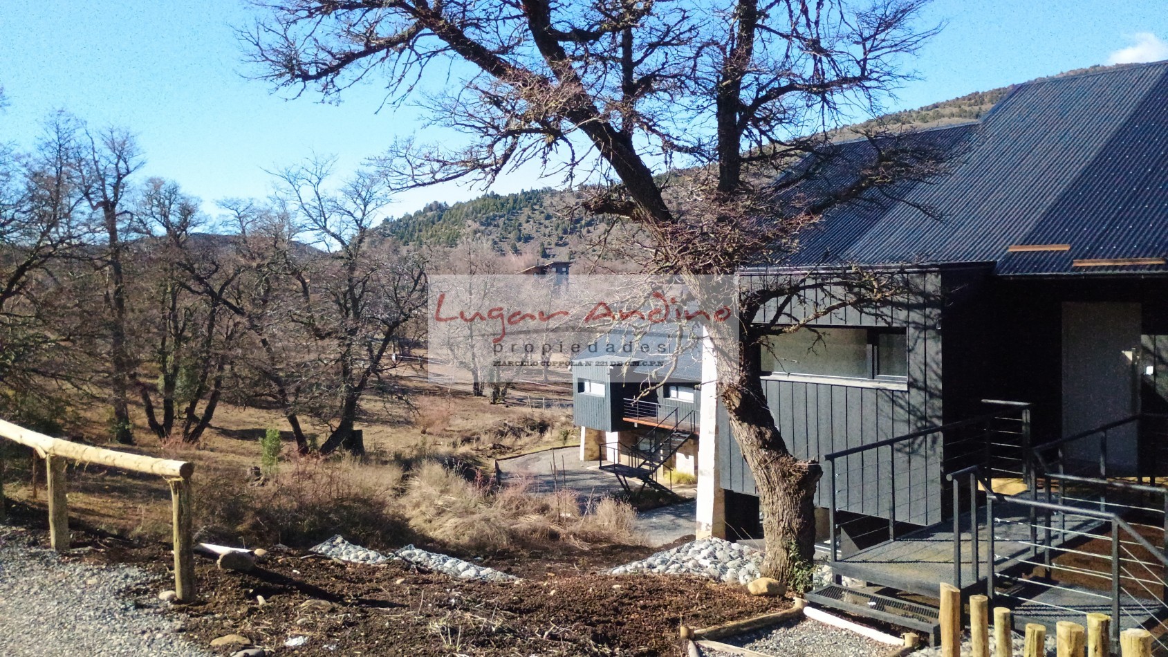 EXCELENTE PROPIEDAD EN ESTANCIA LOS ÑIRES! DEPTO. 3 DORM, 2 BAÑOS A ESTRENAR. IMPONENTES VISTAS!.