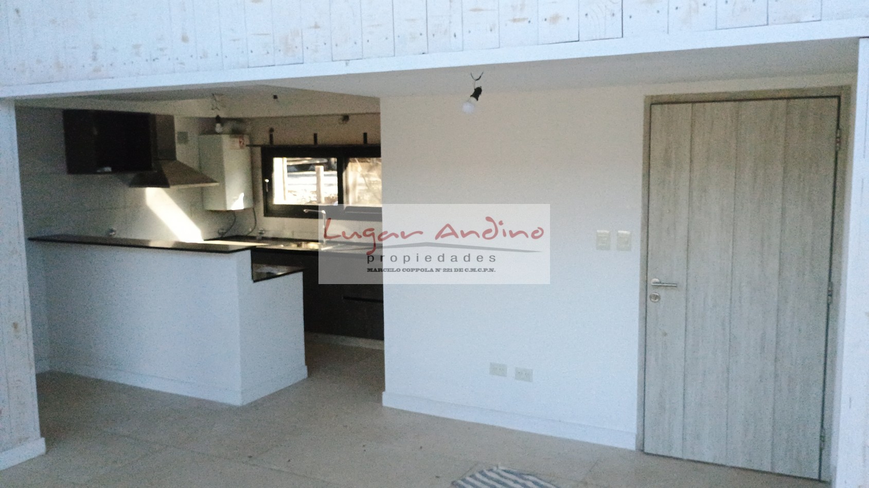 EXCELENTE PROPIEDAD EN ESTANCIA LOS ÑIRES! DEPTO. 3 DORM, 2 BAÑOS A ESTRENAR. IMPONENTES VISTAS!.